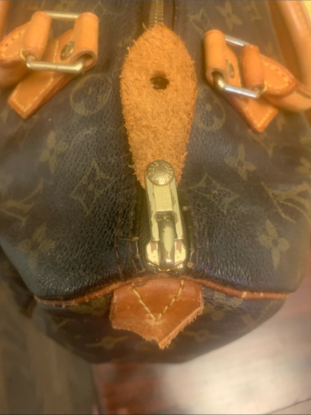 🛑Price Drop 🛑Authentic Louis Vuitton Monogram Speedy handbag. - Picture 6 of 16